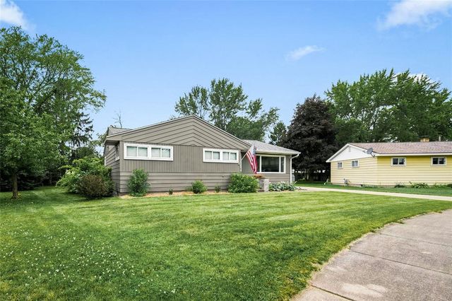 1602 Drury Court, Eau Claire, WI 54703