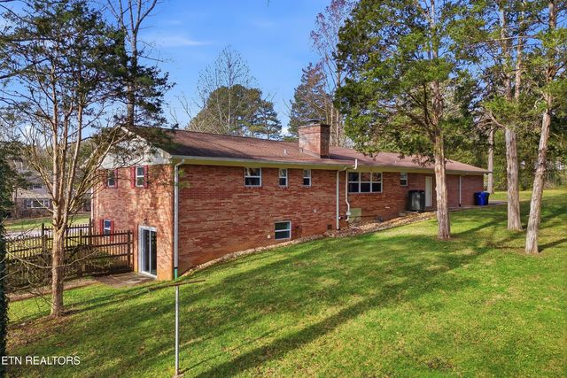 104 Case Lane, Oak Ridge, TN 37830