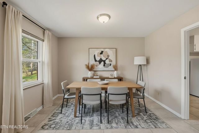 104 Case Lane, Oak Ridge, TN 37830