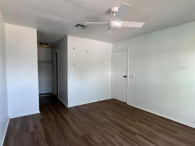2831 Indian Creek Boulevard, Oklahoma City, OK 73120