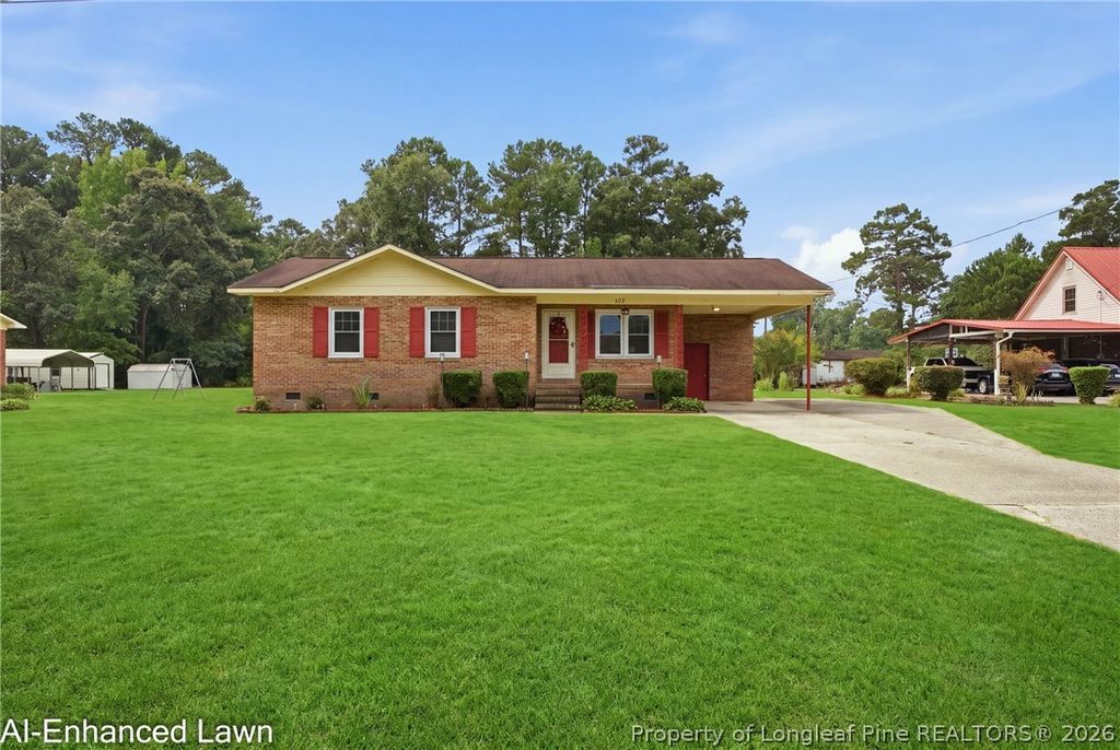 290 Nealy Avenue, Lumberton, NC 28360 — exterior