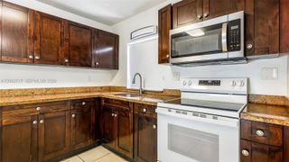 117 E 10th Street, Hialeah, FL 33010