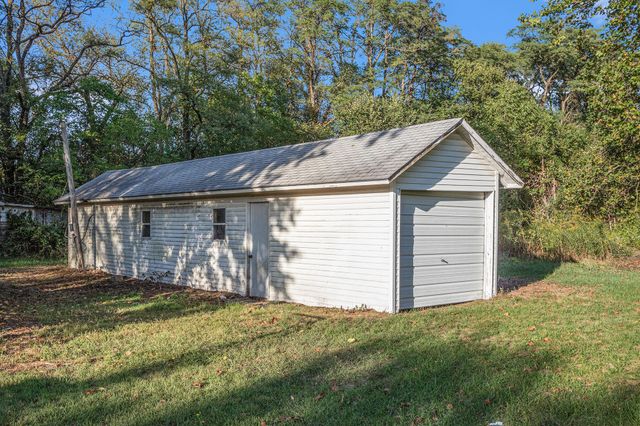 1403 Barron Lake Road, Niles, MI 49120