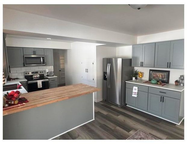 1403 Barron Lake Road, Niles, MI 49120