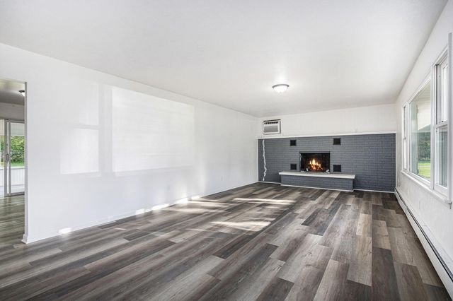 1403 Barron Lake Road, Niles, MI 49120