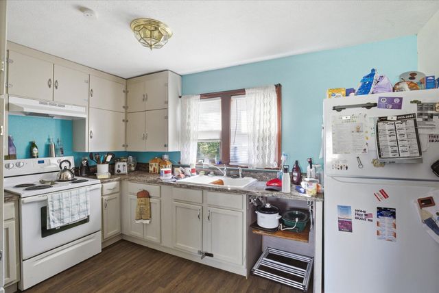 1725 N Weller Avenue, Springfield, MO 65803