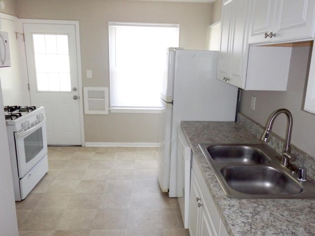 2342 S 63rd STREET, West Allis, WI 53219