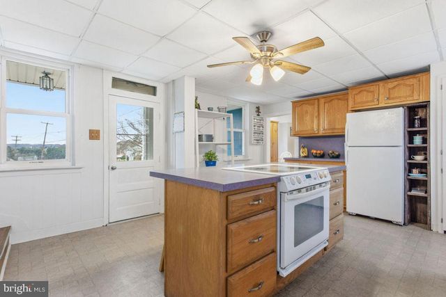 2960 BALTIMORE PIKE, Hanover, PA 17331