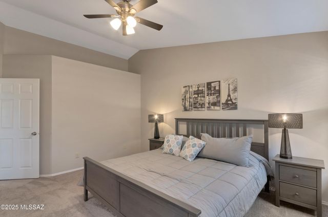 11561 N Eagle Peak Drive, Oro Valley, AZ 85737