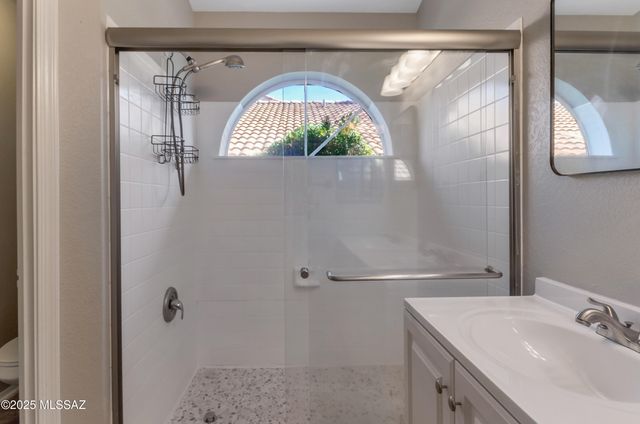 11561 N Eagle Peak Drive, Oro Valley, AZ 85737