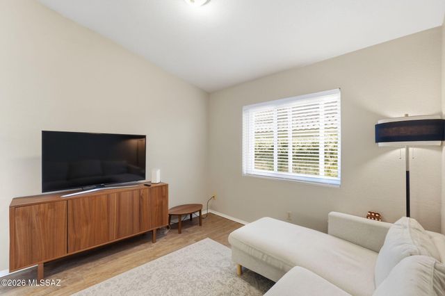 11561 N Eagle Peak Drive, Oro Valley, AZ 85737