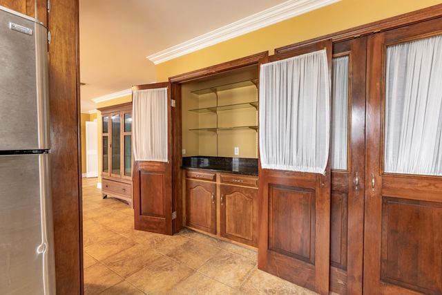 9473 East Main Street, Houma, LA 70363