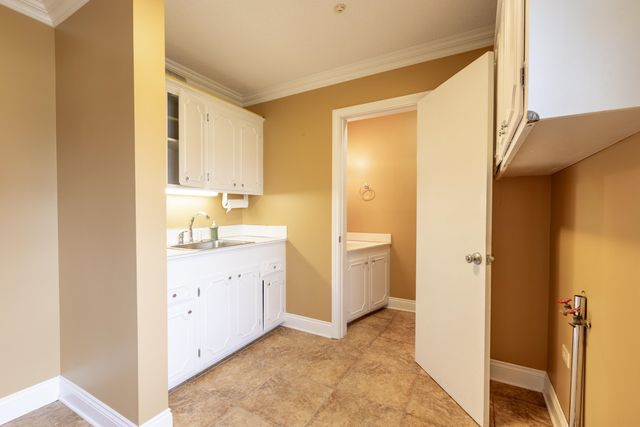 9473 East Main Street, Houma, LA 70363