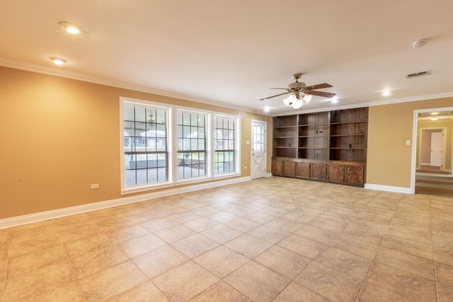 9473 East Main Street, Houma, LA 70363