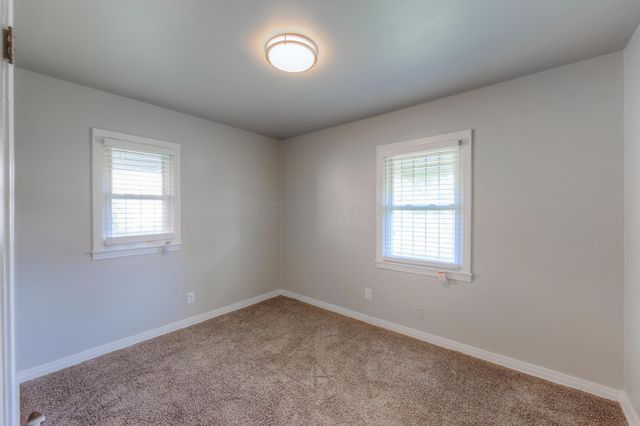 915 E 13th Avenue, Columbus, OH 43211