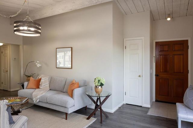 603 Gibson Avenue, Pacific Grove, CA 93950