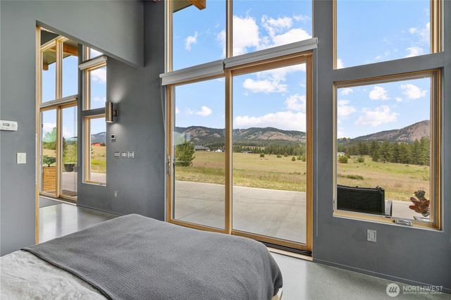 1280 Mountain Creek Drive, Cle Elum, WA 98922