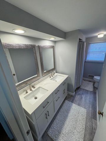 34057 State Street, Farmington, MI 48335