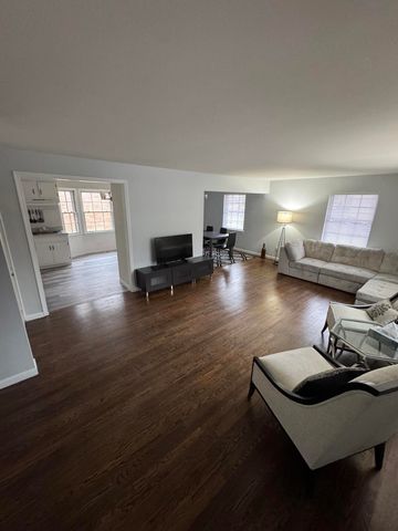 34057 State Street, Farmington, MI 48335