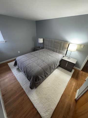 34057 State Street, Farmington, MI 48335