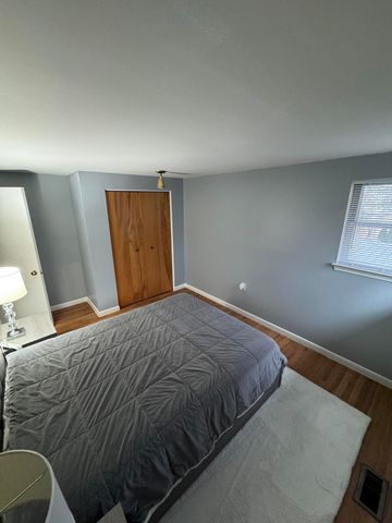 34057 State Street, Farmington, MI 48335