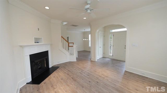 100 Honeybee Trace, Clayton, NC 27520