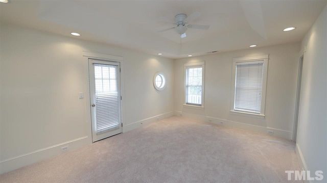 100 Honeybee Trace, Clayton, NC 27520