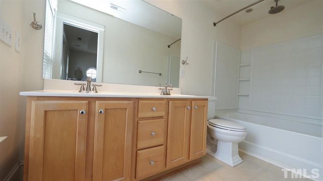 100 Honeybee Trace, Clayton, NC 27520