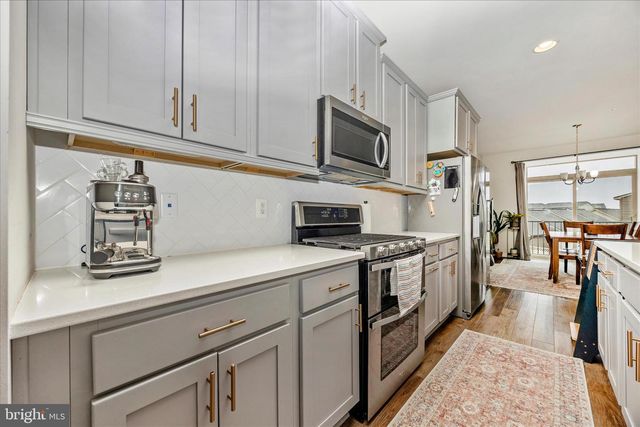 9018 SHADY PINES DR, Frederick, MD 21704