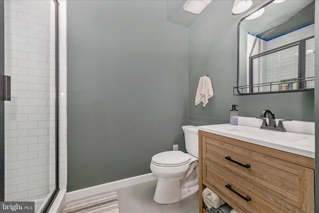 9018 SHADY PINES DR, Frederick, MD 21704