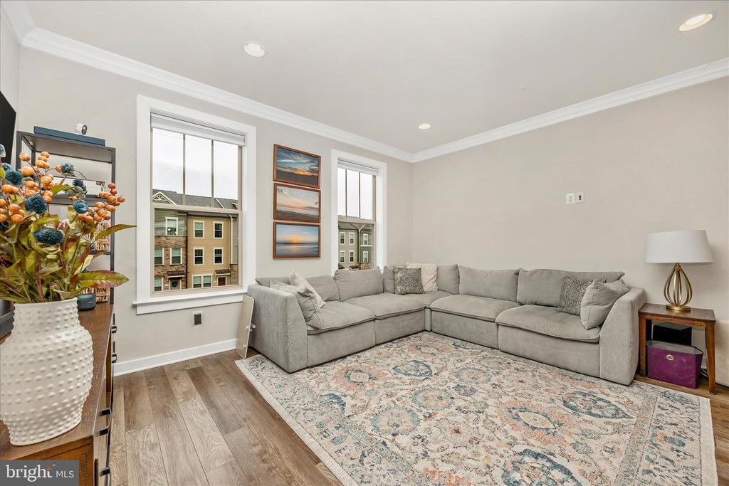 Image 12 of property listing at 9018 SHADY PINES DR, Frederick, MD 21704