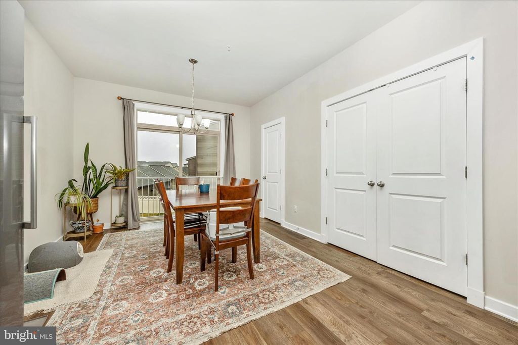 Image 16 of property listing at 9018 SHADY PINES DR, Frederick, MD 21704