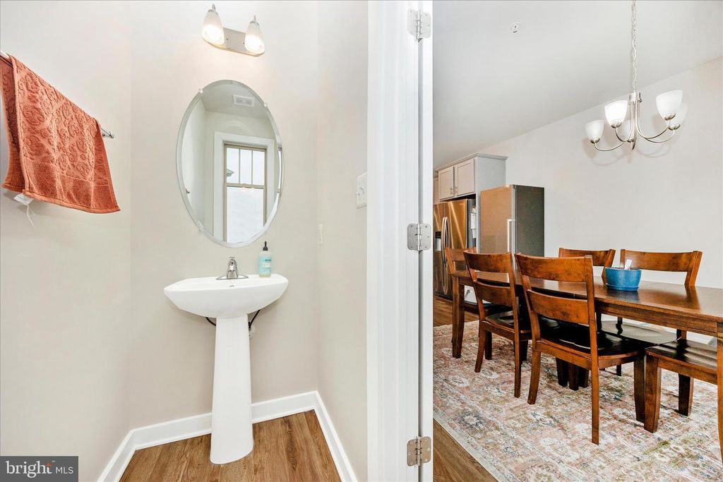 Image 26 of property listing at 9018 SHADY PINES DR, Frederick, MD 21704