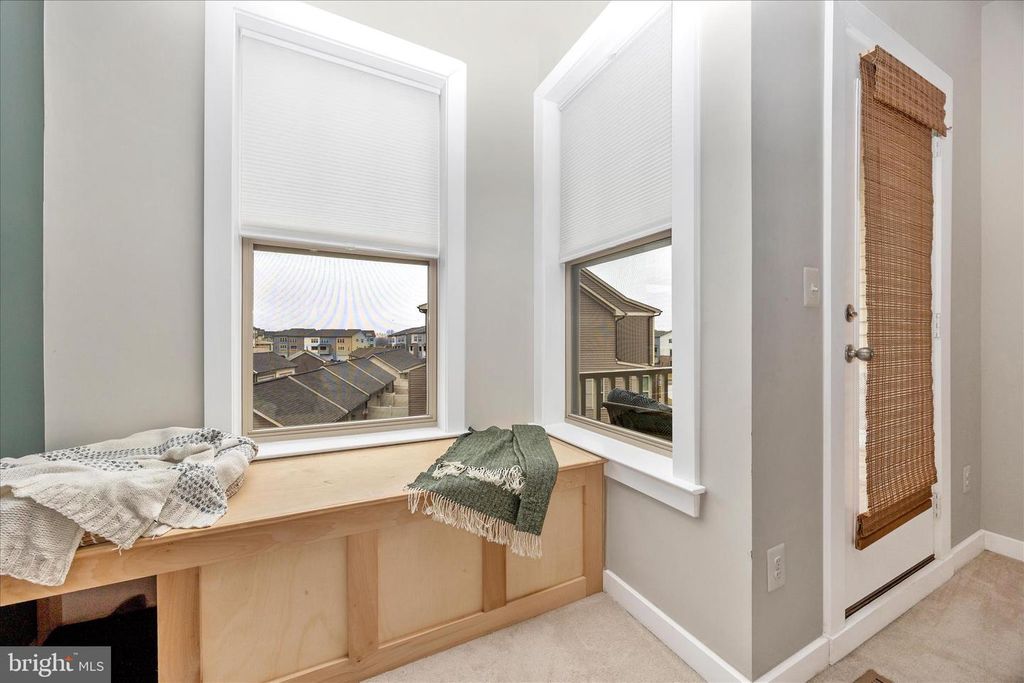 Image 33 of property listing at 9018 SHADY PINES DR, Frederick, MD 21704