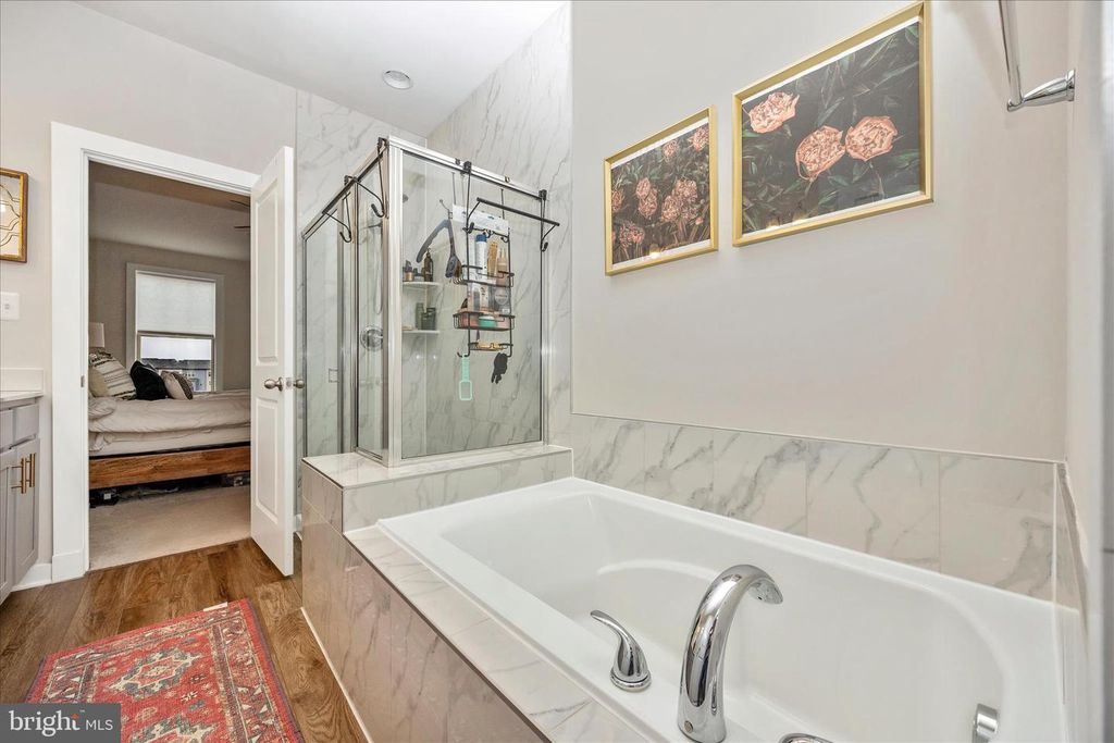 Image 35 of property listing at 9018 SHADY PINES DR, Frederick, MD 21704