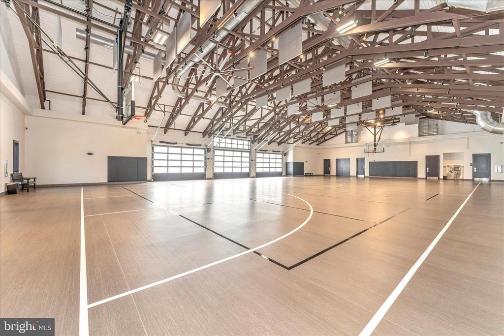 Image 69 of property listing at 9018 SHADY PINES DR, Frederick, MD 21704