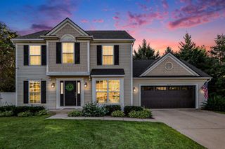 2963 Valley Glenn Circle, Kalamazoo, MI 49004