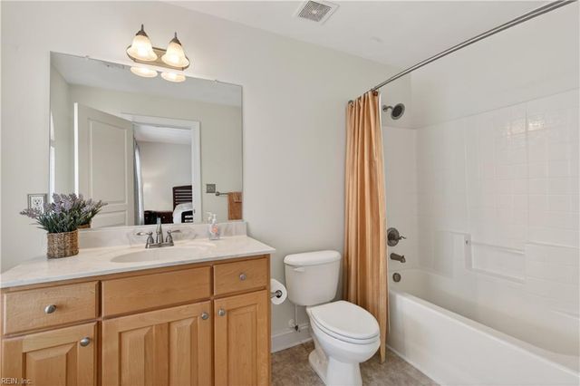 3351 Oyster Creek DR, Suffolk, VA 23435
