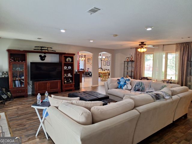 210 Channing Trail, Warner Robins, GA 31088