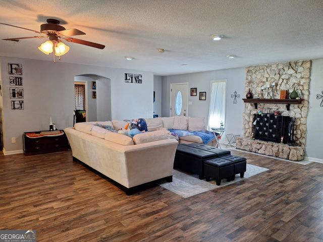 210 Channing Trail, Warner Robins, GA 31088