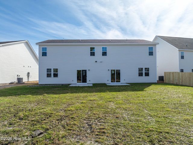 213 Sandpiper Place, Holly Ridge, NC 28445