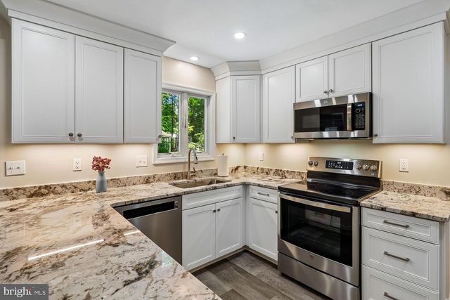 8816 DOVES FLY WAY, Laurel, MD 20723