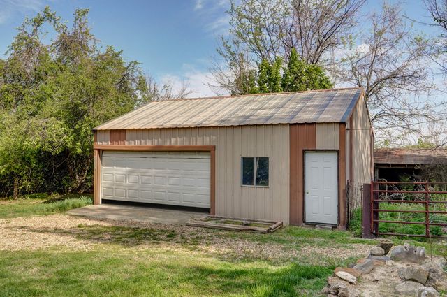 3751 W Farm Road 168, Springfield, MO 65807