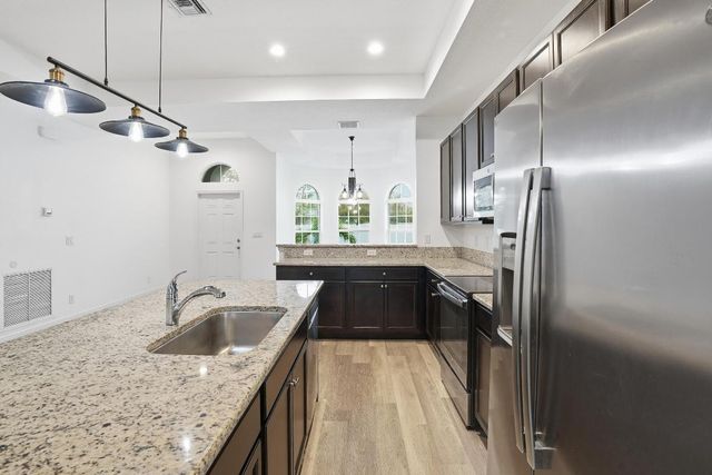 425 Seafoam Circle, Fort Pierce, FL 34945