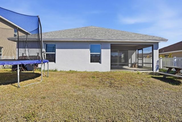 425 Seafoam Circle, Fort Pierce, FL 34945