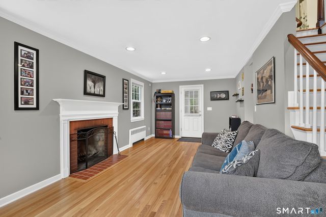 33 Brent Road, Manchester, CT 06042