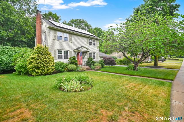 33 Brent Road, Manchester, CT 06042