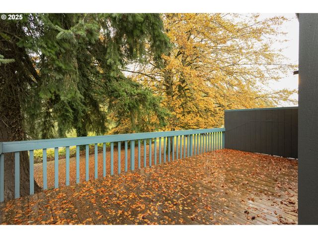 730 LITTLE Ave Ne, Castle Rock, WA 98611