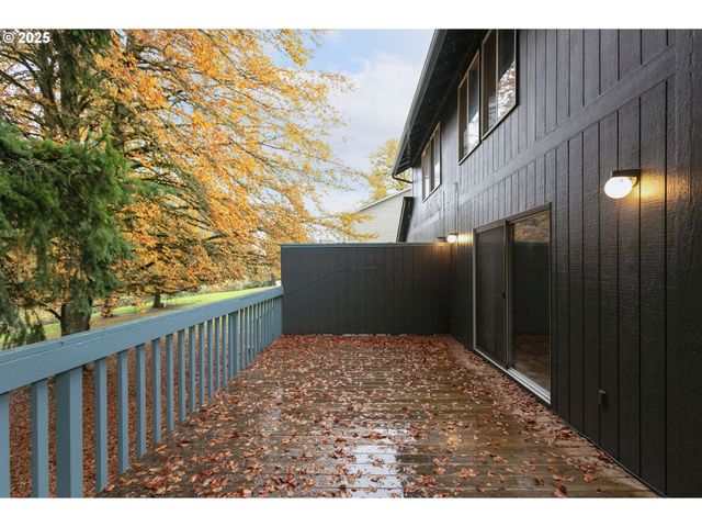 730 LITTLE Ave Ne, Castle Rock, WA 98611