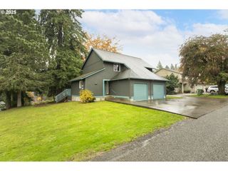 730 LITTLE Ave Ne, Castle Rock, WA 98611